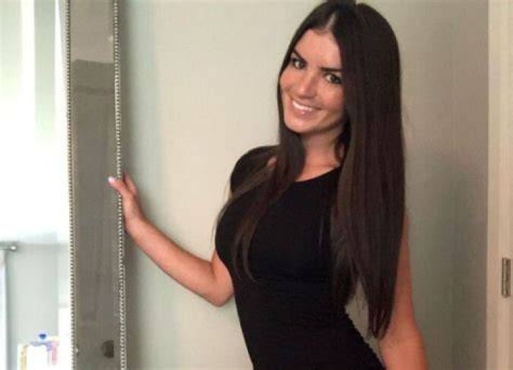 Carlie Jo Howell Net Worth 2023 Social Media Star and Entrepreneur